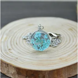 Halskette mit Blüten-Anhänger in blau jetzt online mit Versand in Österreich & Deutschland bestellen