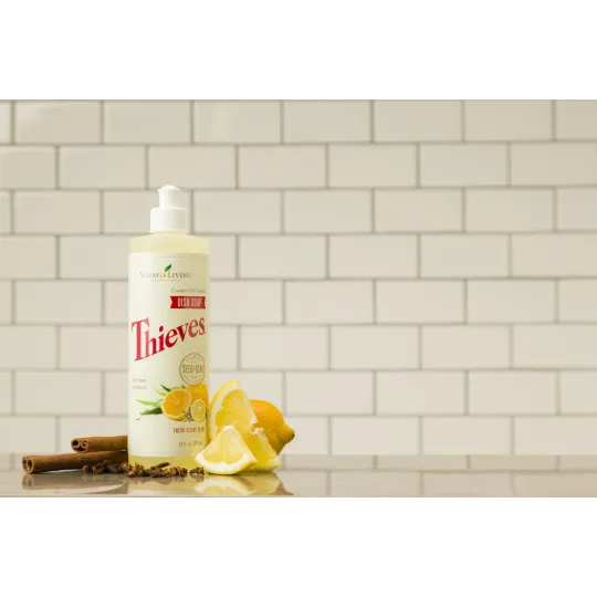 Thieves Spülmittel, Young Living online bestellen bei Naturessenzen. Versand in Österreich & Deutschland