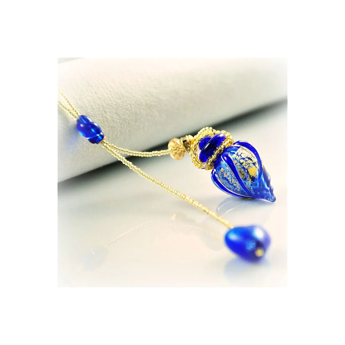 Circling Gem, blau, Aroma-Schmuck Halskette Duftschmuck online kaufen